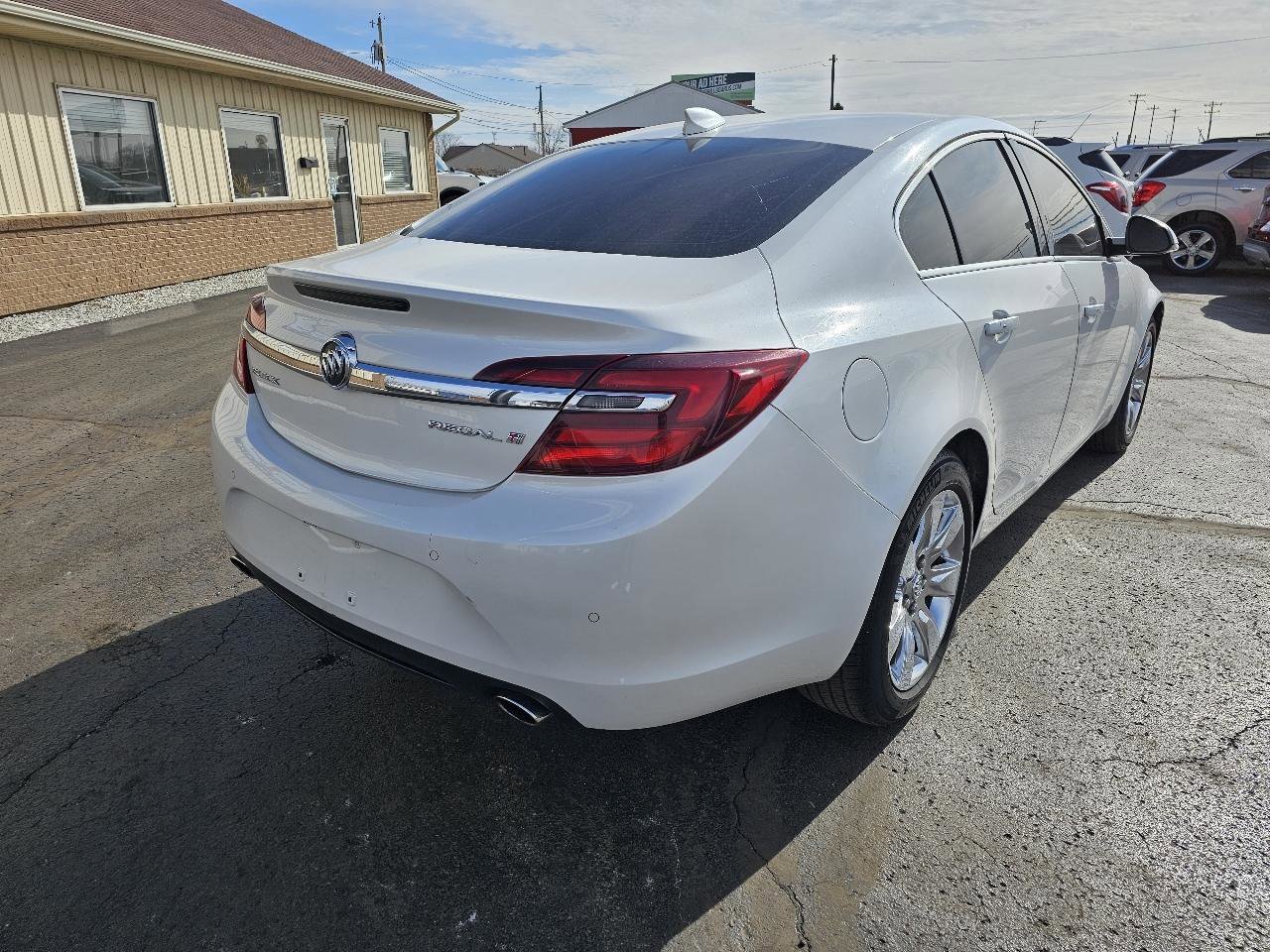 Used 2016 Buick Regal Premium w/ Driver Confidence Package #1 image 25