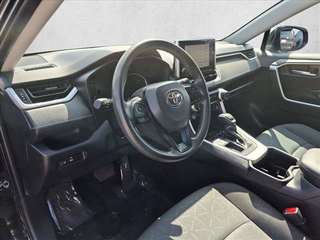 Used 2024 Toyota RAV4 XLE FWD image 10