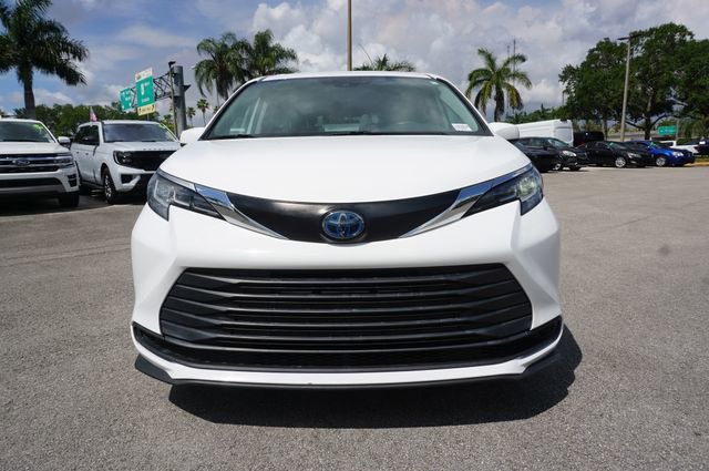 Used 2022 Toyota Sienna LE FWD image 23