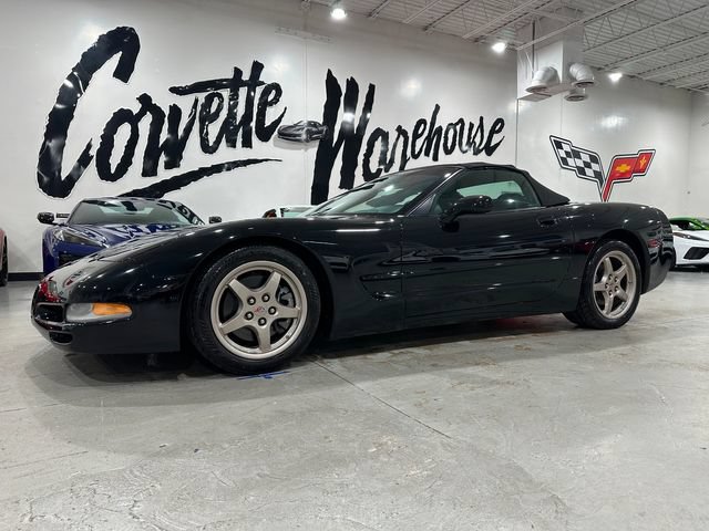 Used 2004 Chevrolet Corvette Convertible w/ Preferred Equipment Group RWD image 19