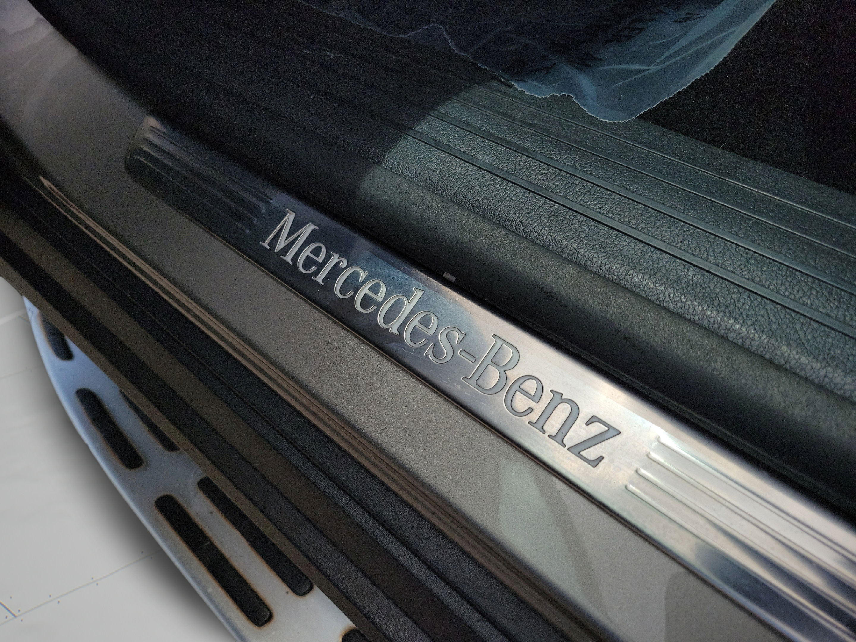 Used 2023 Mercedes-Benz GLS 450 4MATIC image 30