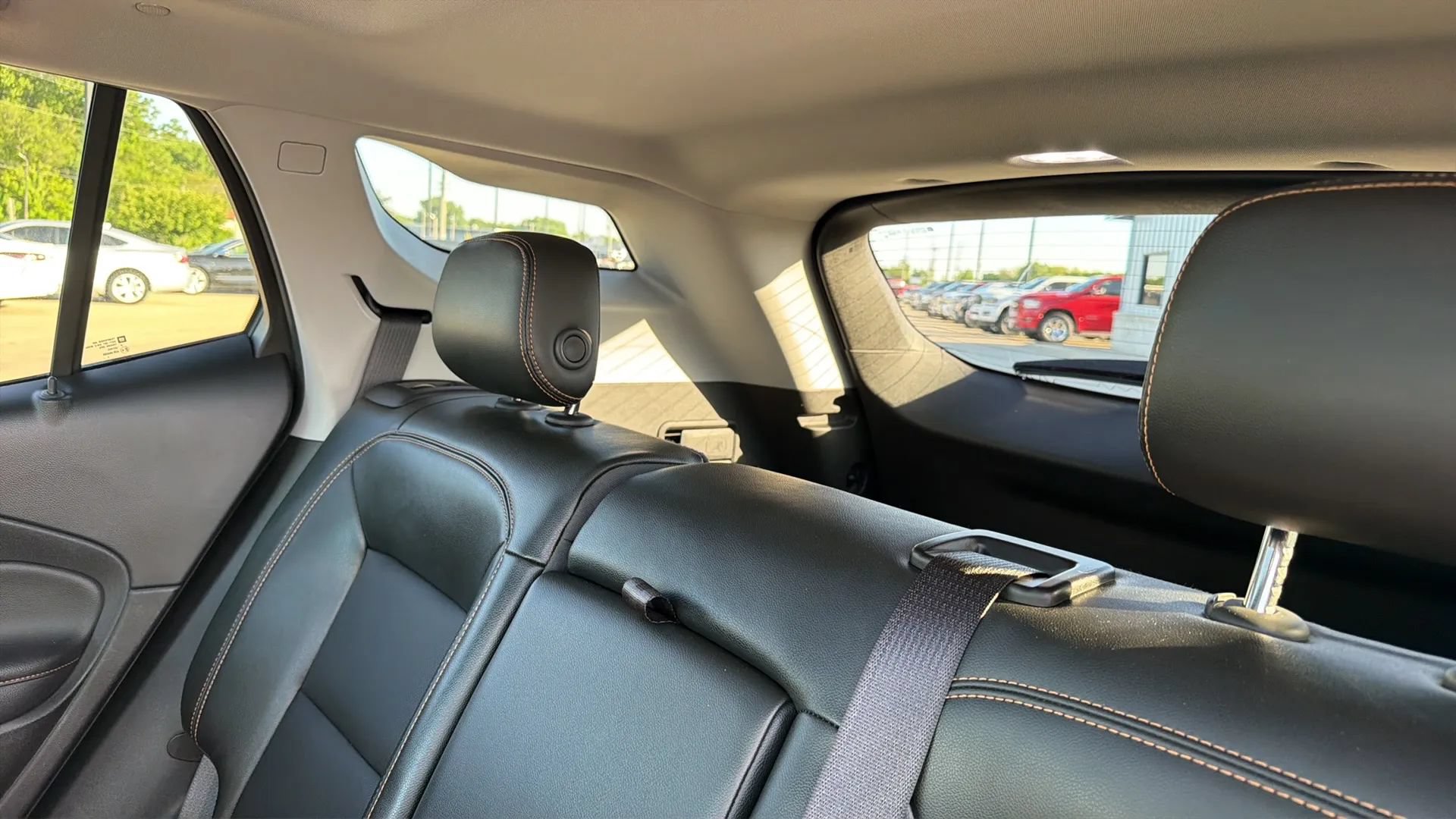 Used 2018 GMC Terrain SLT w/ Preferred Package AWD/4WD image 35