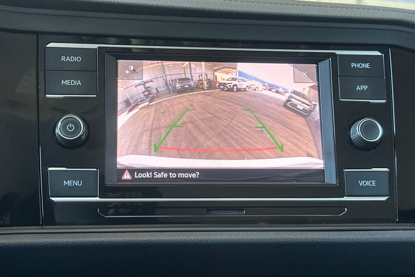 Used 2024 Volkswagen Jetta S FWD image 18