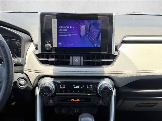 Used 2023 Toyota RAV4 XLE w/ Convenience Package FWD image 17