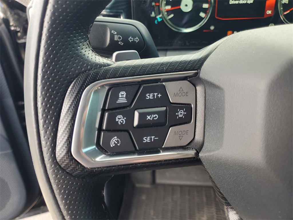 Used 2024 Ford Mustang GT Premium image 17