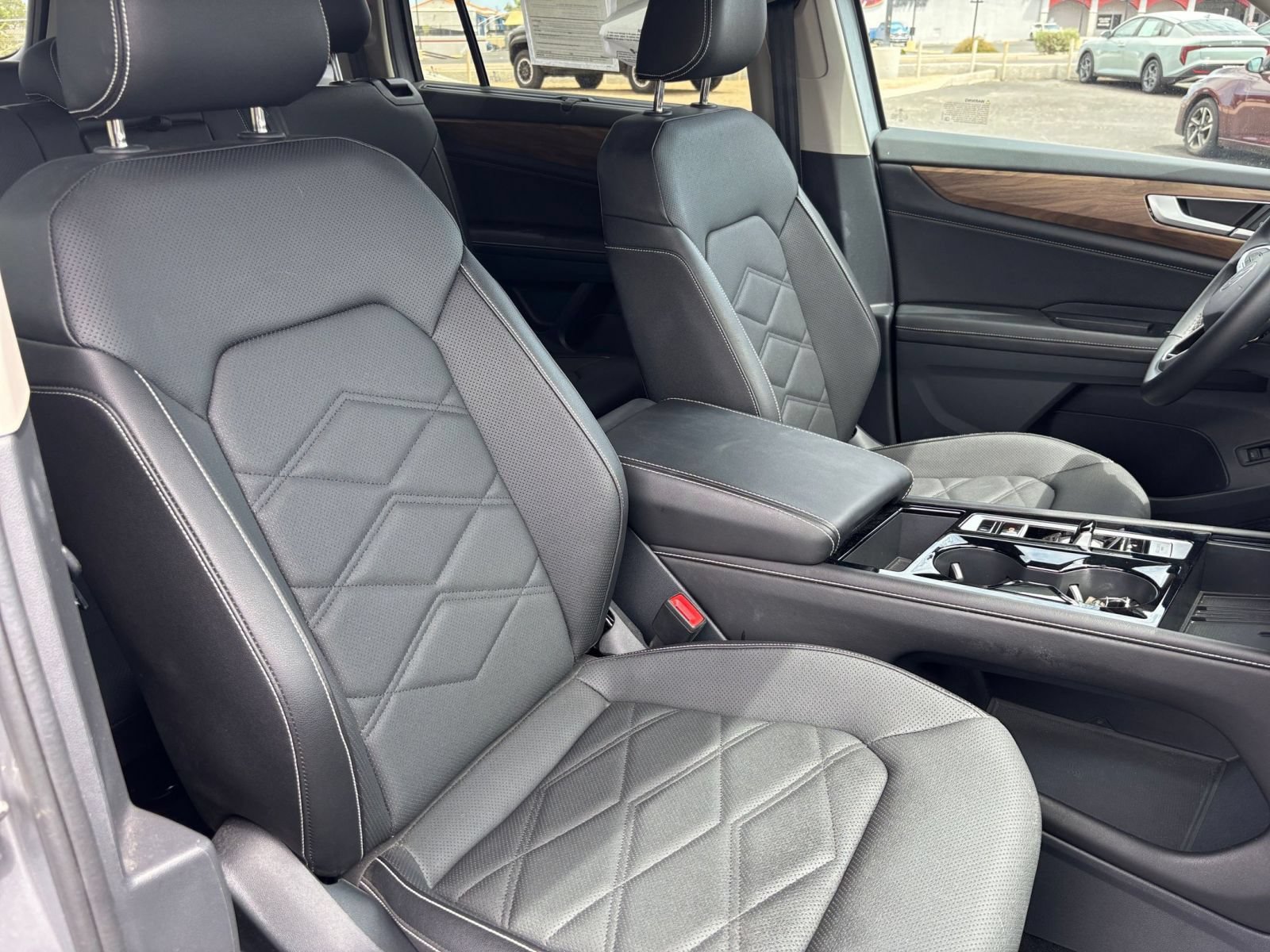 Used 2026 Volkswagen Atlas SE AWD/4WD image 38