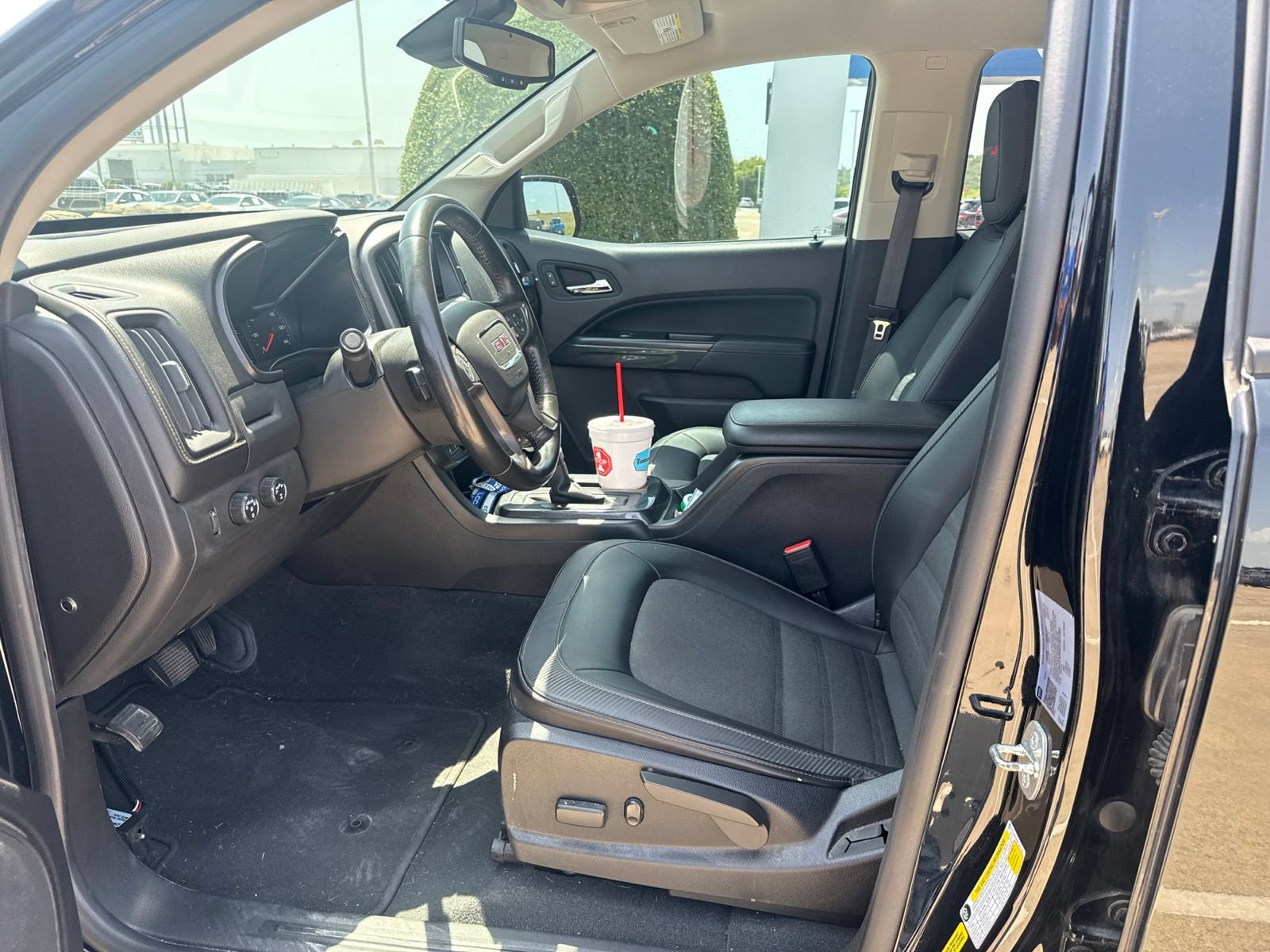 Used 2021 GMC Canyon AT4 w/ Driver Alert Package AWD/4WD image 11