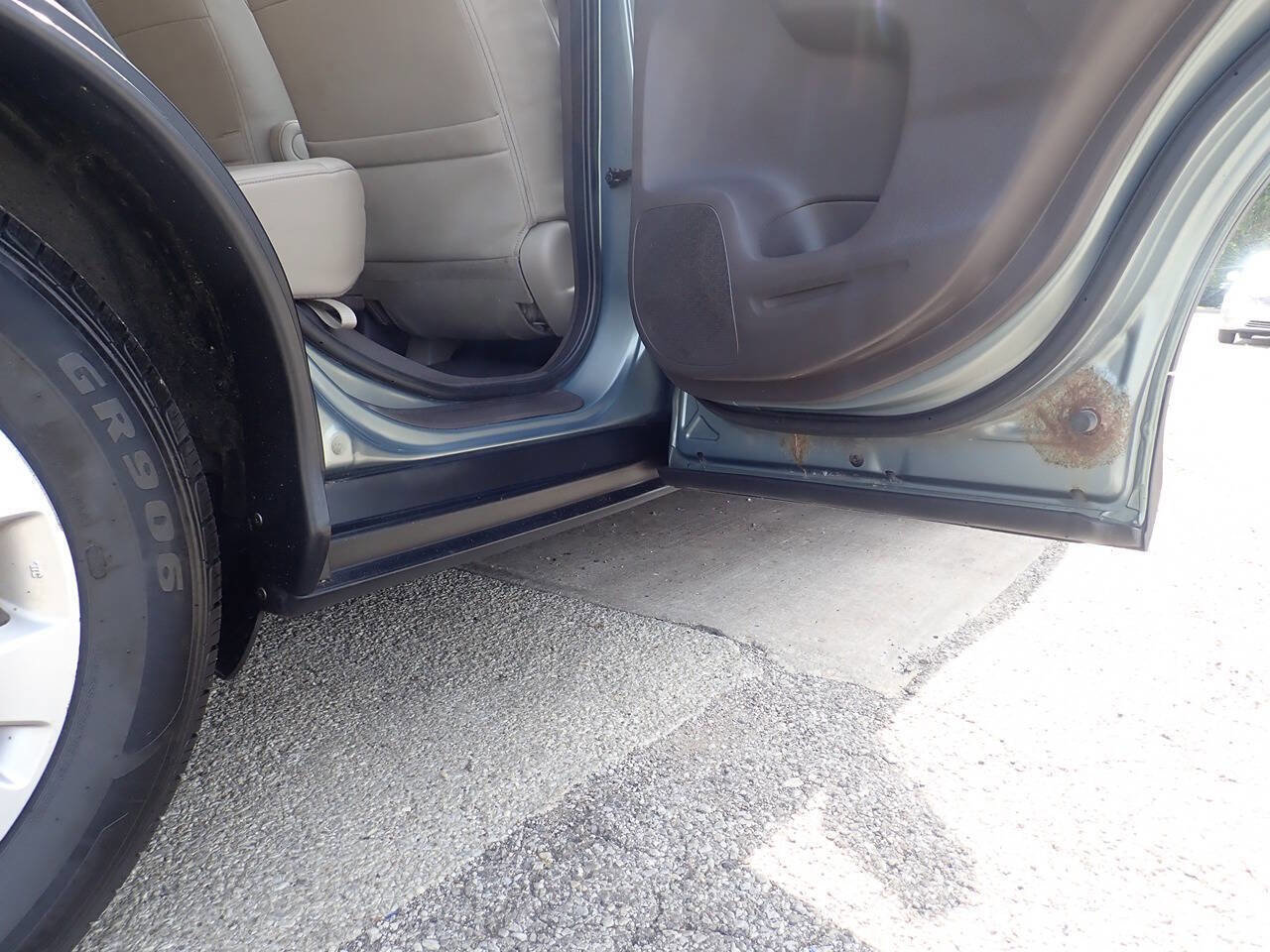Used 2012 Honda CR-V EX-L image 29