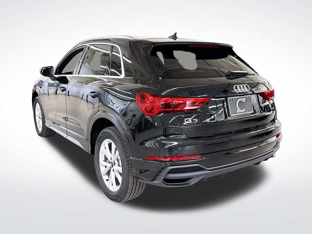 New 2025 Audi Q3 2.0T Premium Plus image 3