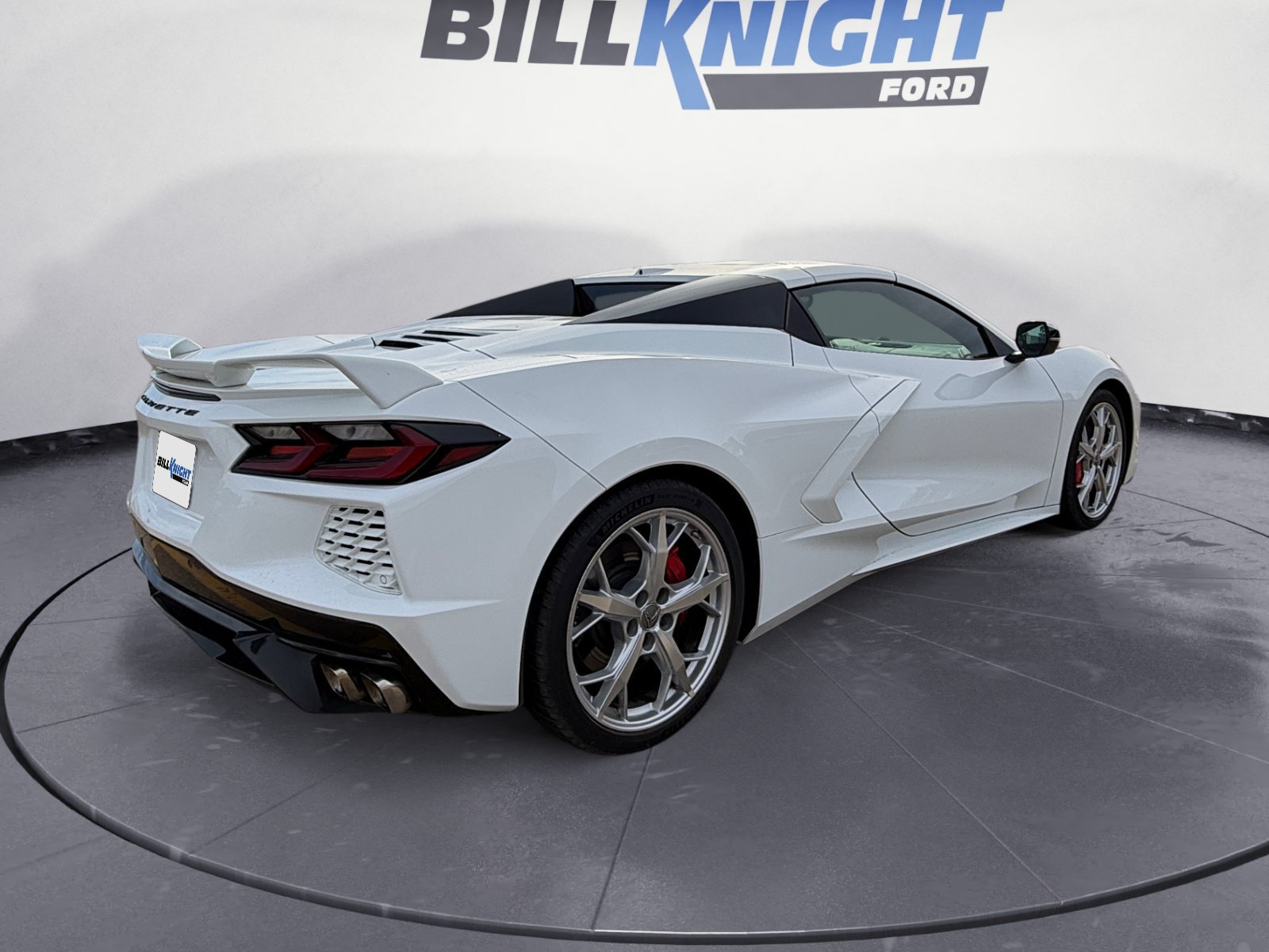Used 2021 Chevrolet Corvette Stingray Premium Conv w/ Z51 Performance Package RWD image 5