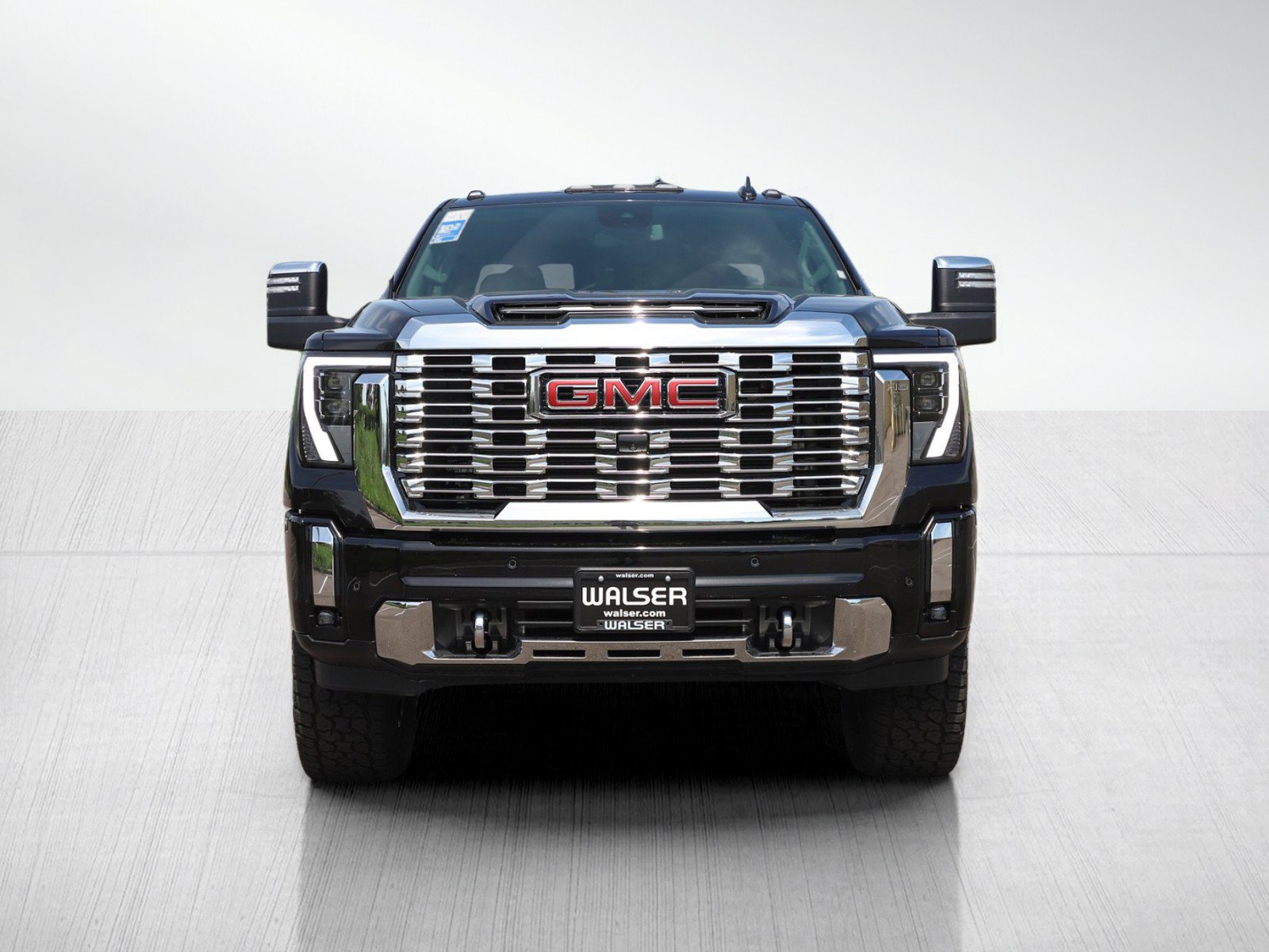 Used 2025 GMC Sierra 2500 Denali AWD/4WD image 8