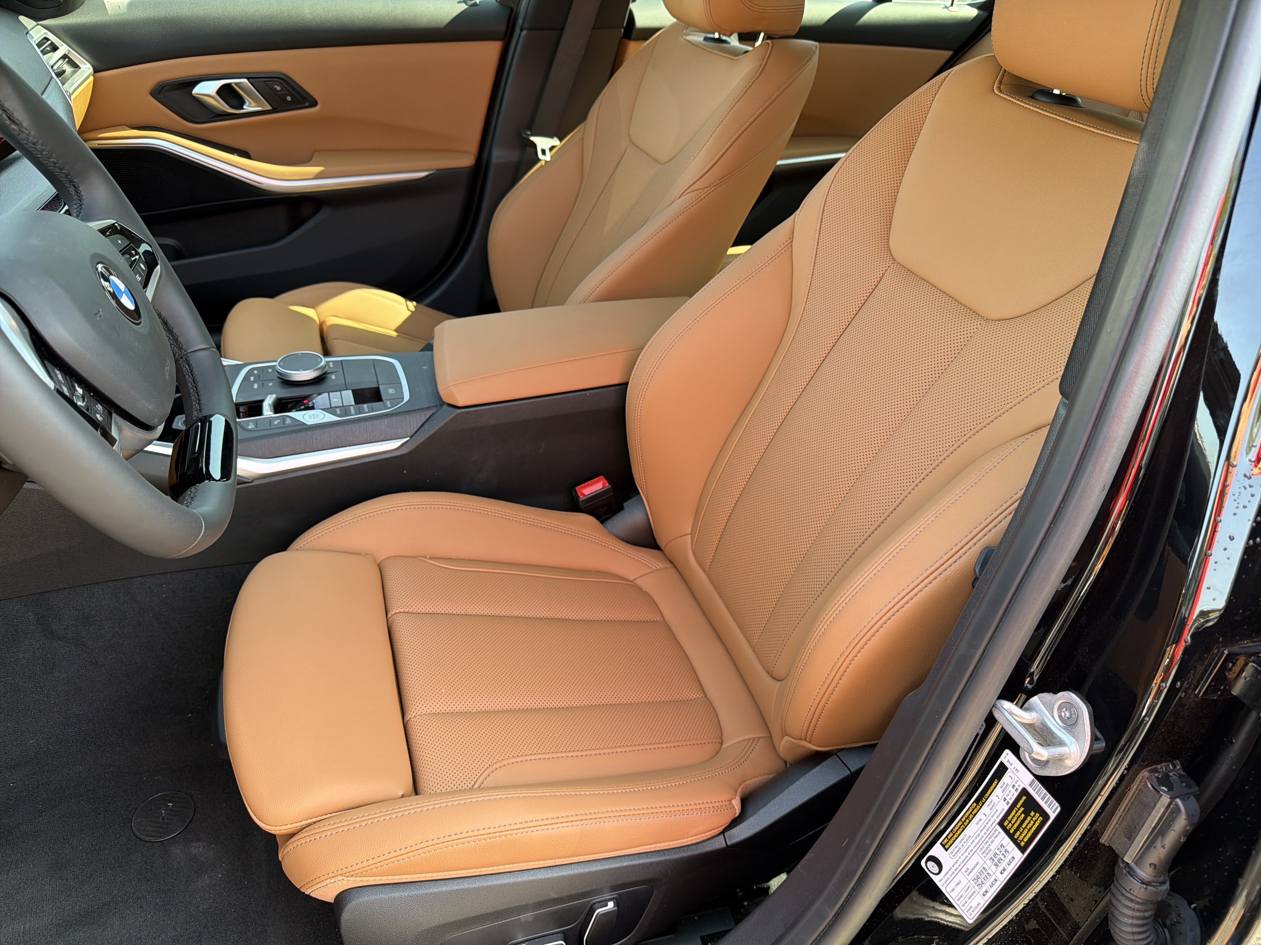 Used 2026 BMW 330i Sedan w/ Convenience Package RWD image 18
