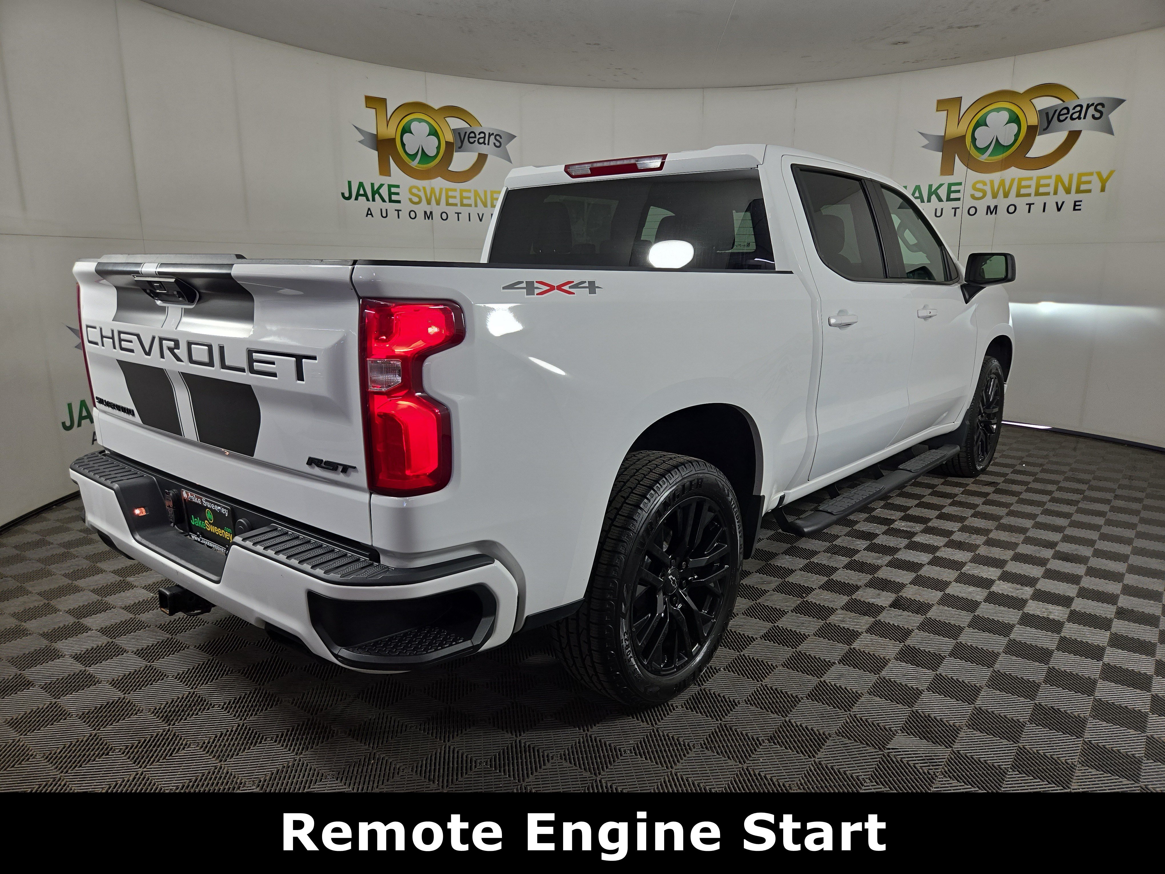 Certified 2024 Chevrolet Silverado 1500 RST w/ Rally Edition AWD/4WD image 9