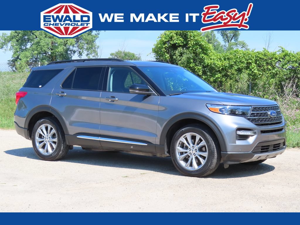 Used 2024 Ford Explorer XLT w/ Equipment Group 202A AWD/4WD image 1