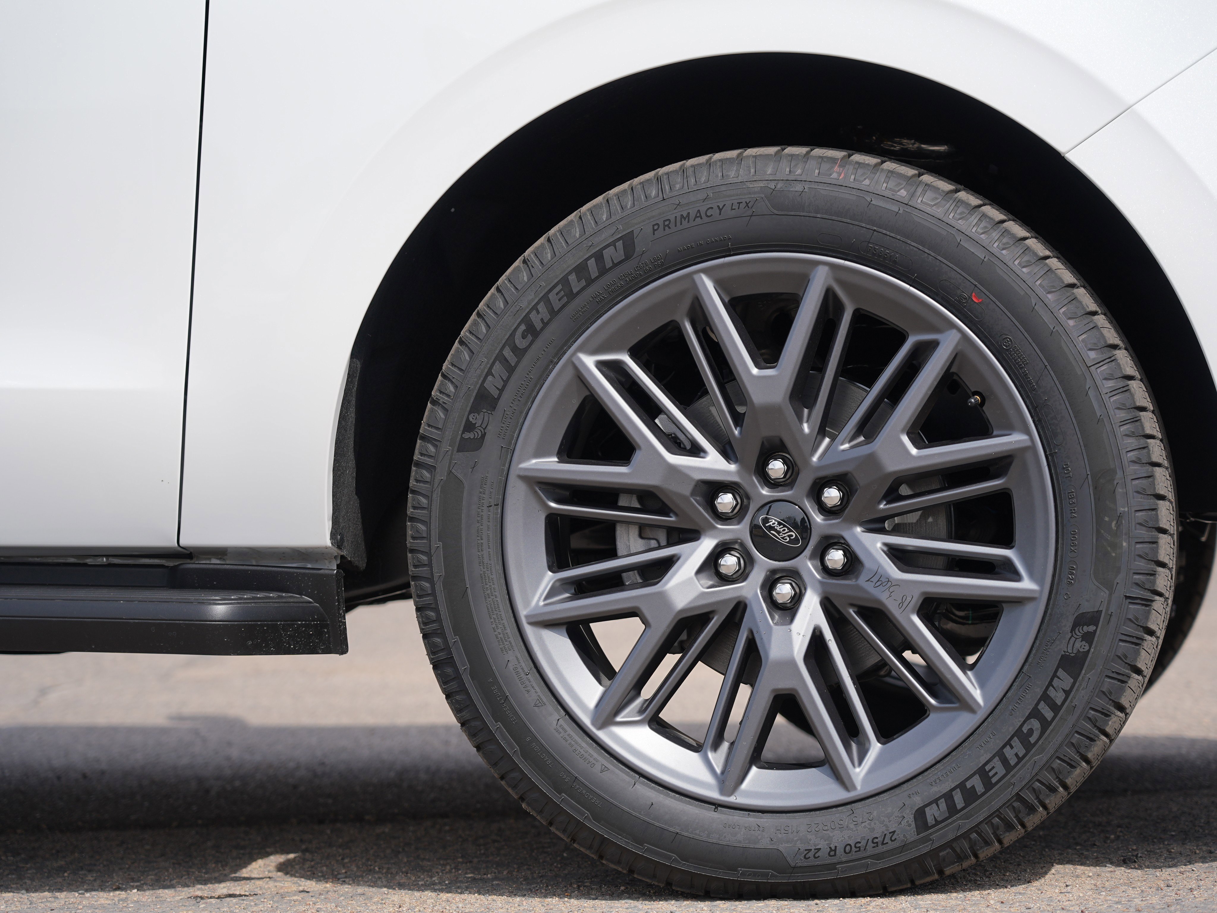New 2026 Ford Expedition Platinum AWD/4WD image 13