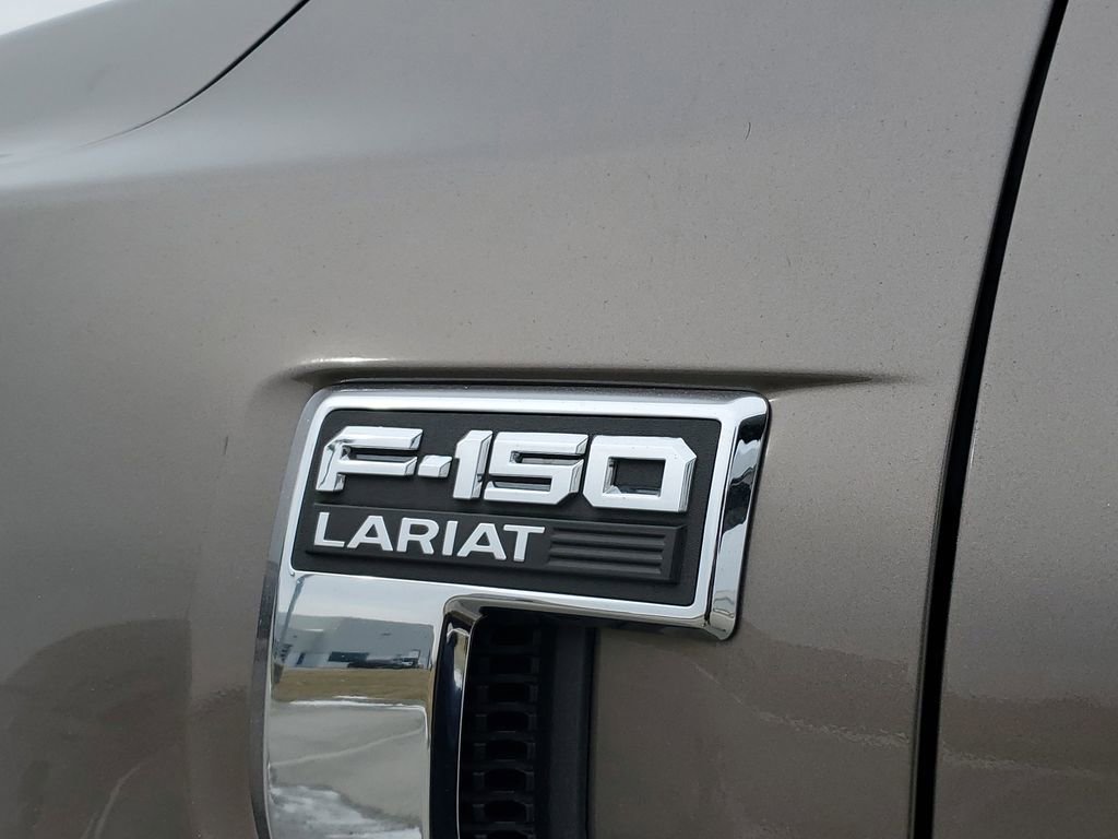 Used 2022 Ford F150 Lariat w/ Equipment Group 502A High image 9