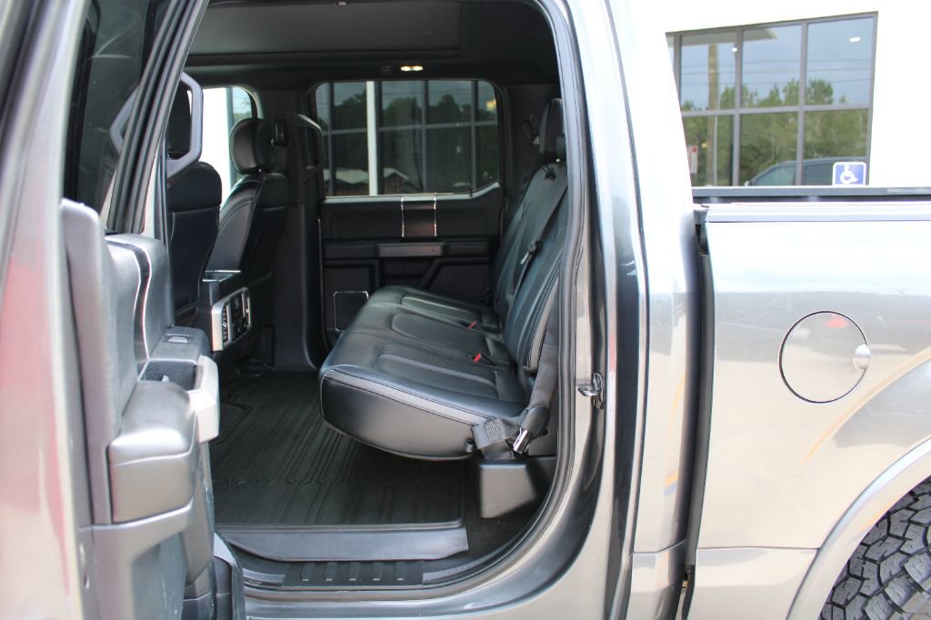 Used 2019 Ford F150 Platinum w/ Equipment Group 701A Luxury image 10