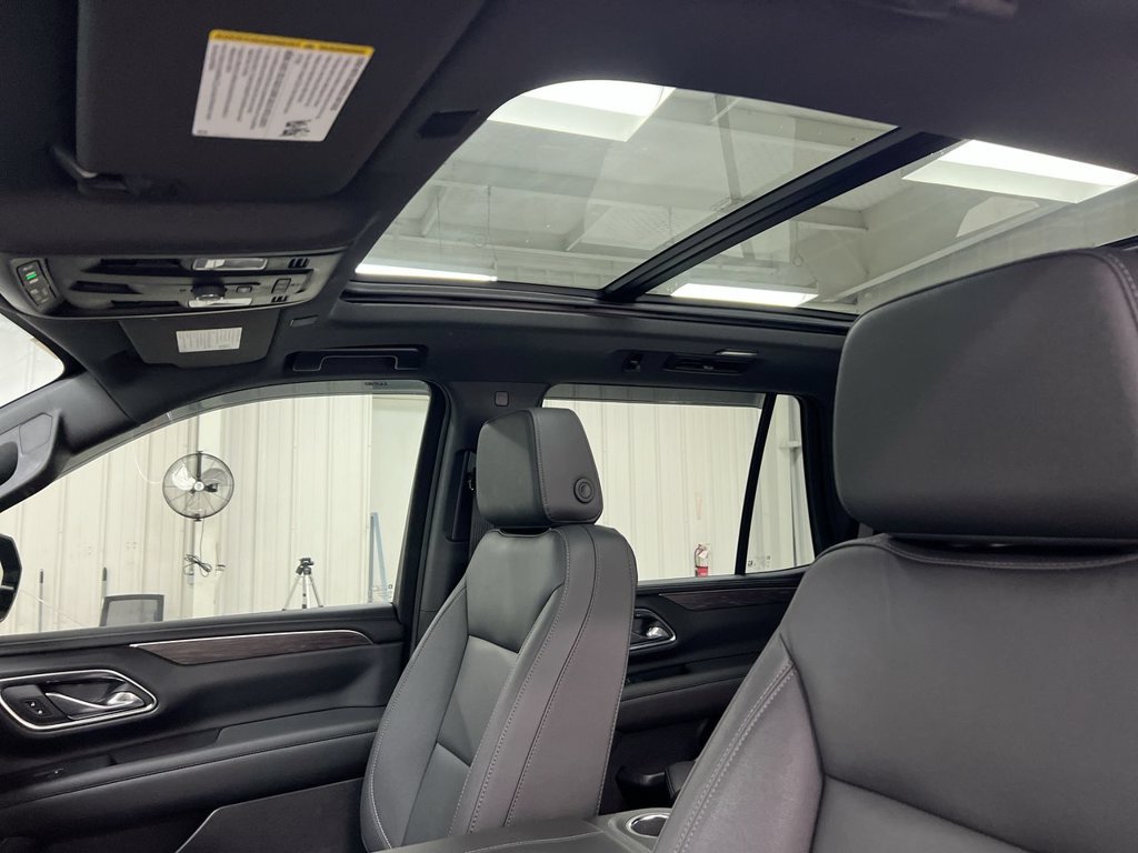 Used 2024 Chevrolet Tahoe LT AWD/4WD image 20