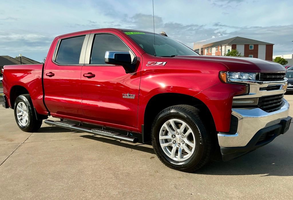 Used 2019 Chevrolet Silverado 1500 LT w/ Texas Edition image 7