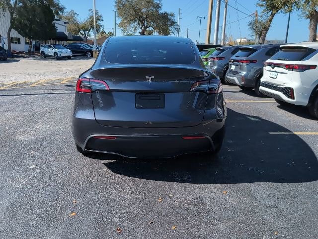 Used 2025 Tesla Model Y Long Range image 6