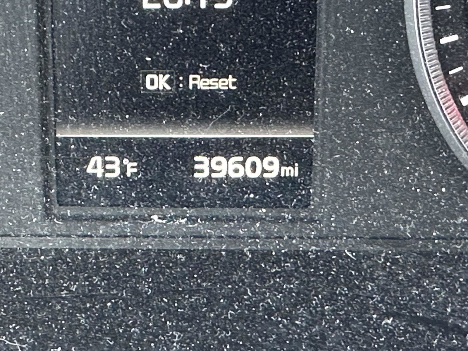 Used 2023 Kia K5 GT-Line image 14