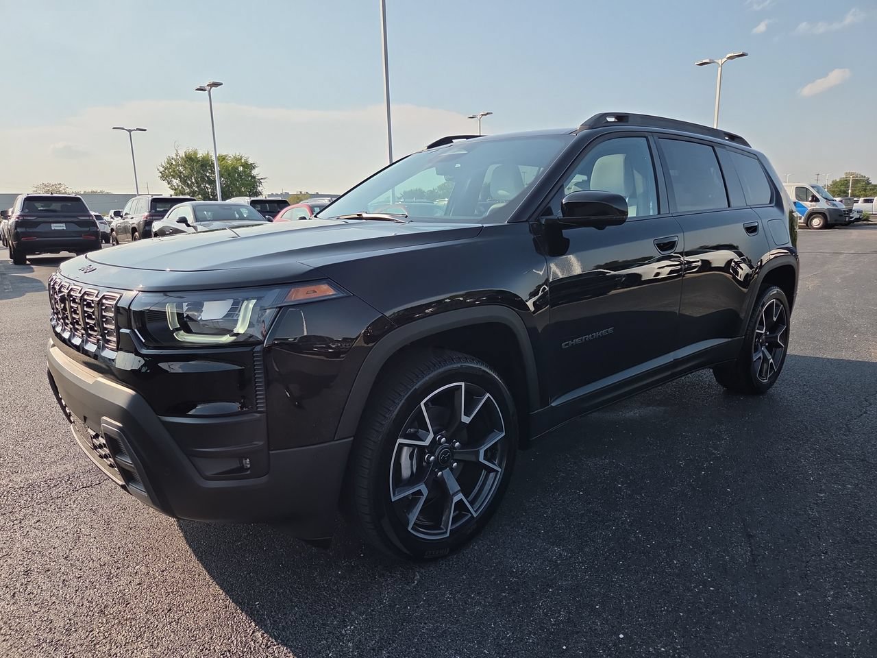 New 2026 Jeep Cherokee Overland w/ Advanced Pro Tech Group AWD/4WD image 27