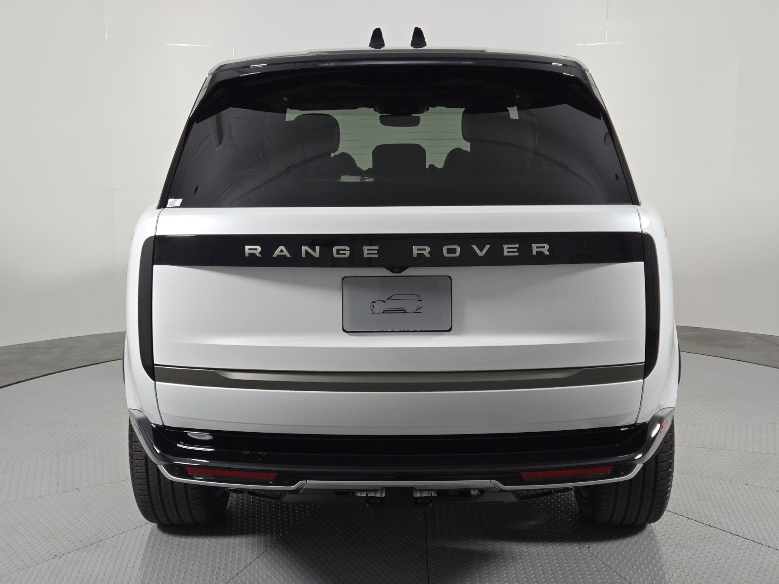 New 2025 Land Rover Range Rover SE image 7