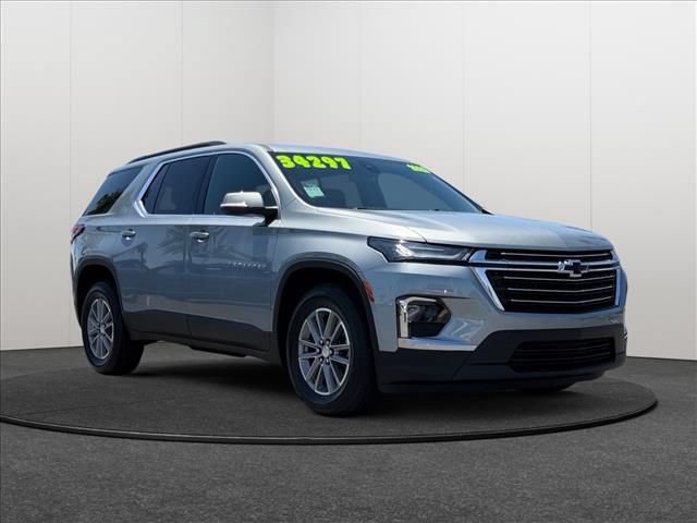 Certified 2023 Chevrolet Traverse LT FWD image 5