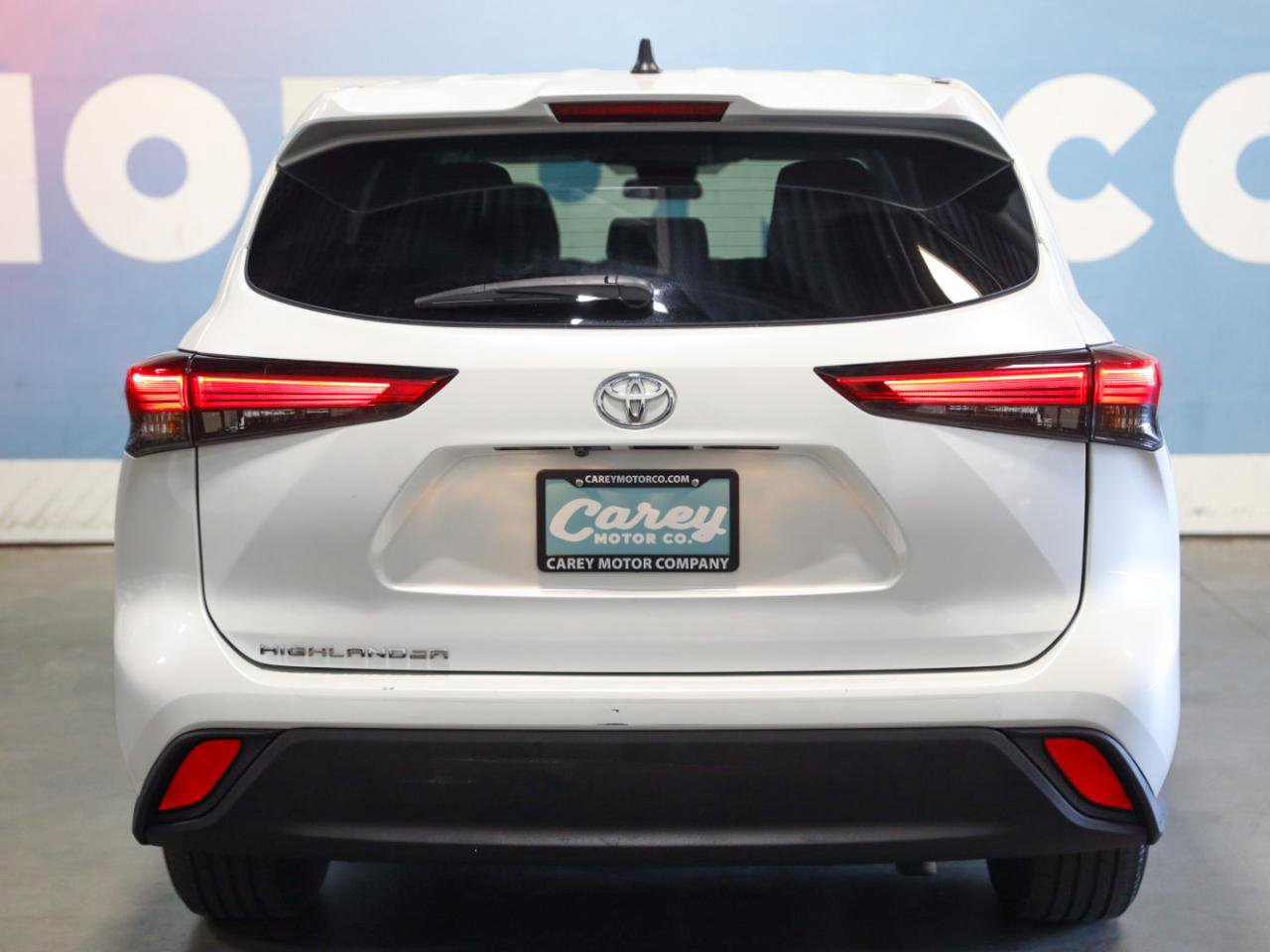 Used 2022 Toyota Highlander L image 22