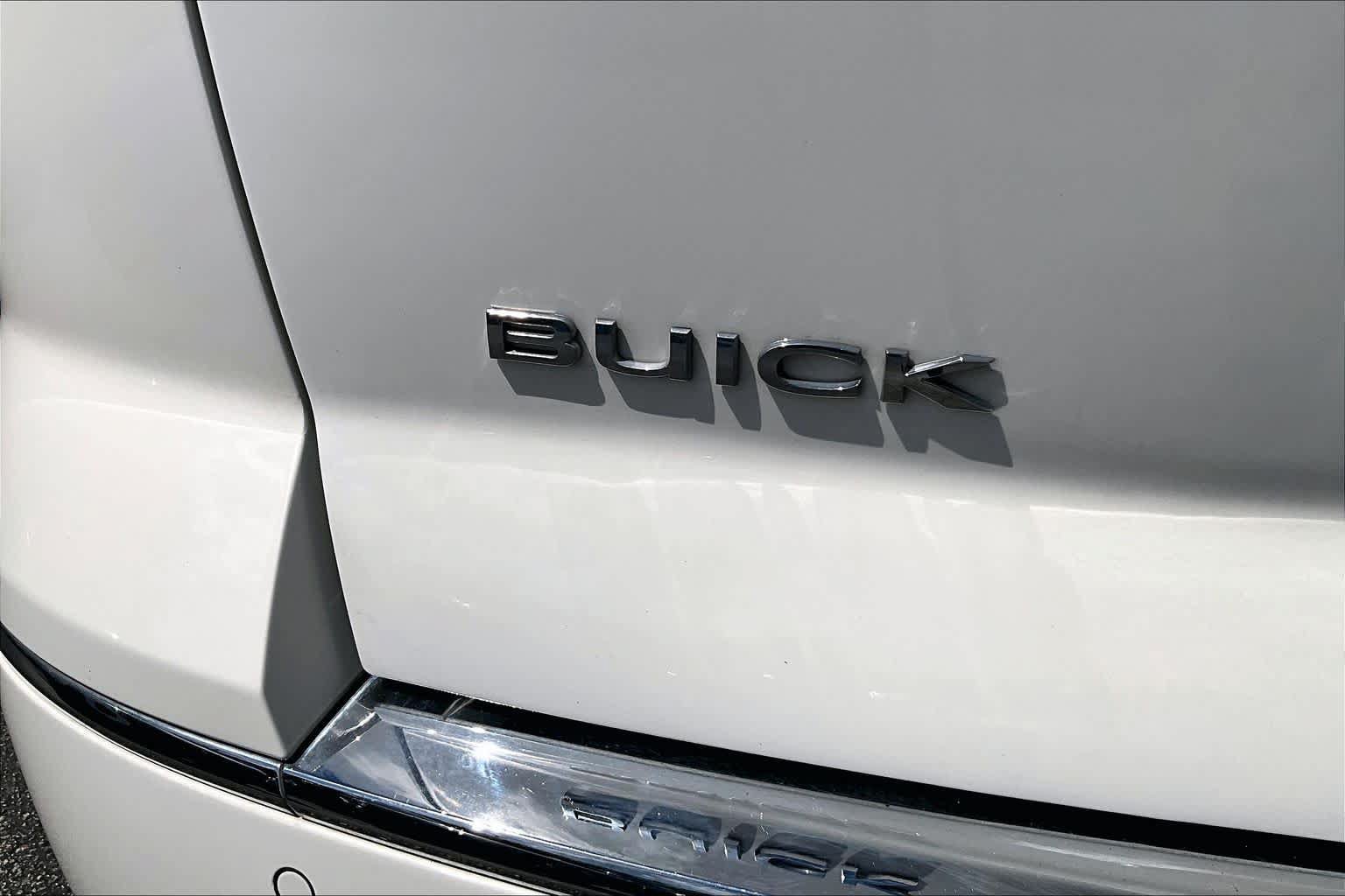 Used 2014 Buick Enclave Premium w/ Trailering Provision Package FWD image 10