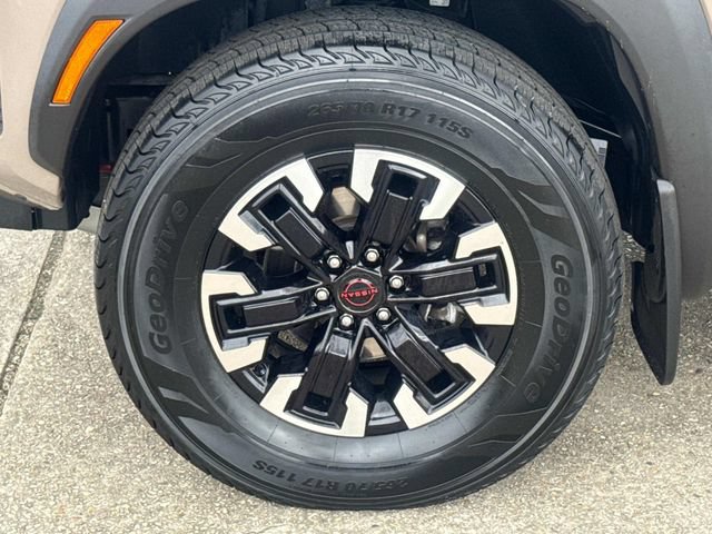 Used 2024 Nissan Frontier PRO-4X w/ Off-Road Protection Package AWD/4WD image 5