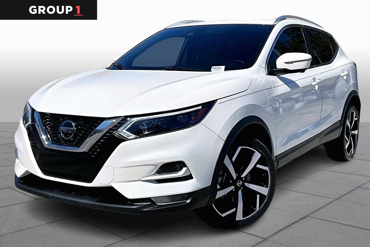 Used 2021 Nissan Rogue Sport SL w/ Premium Package image 1