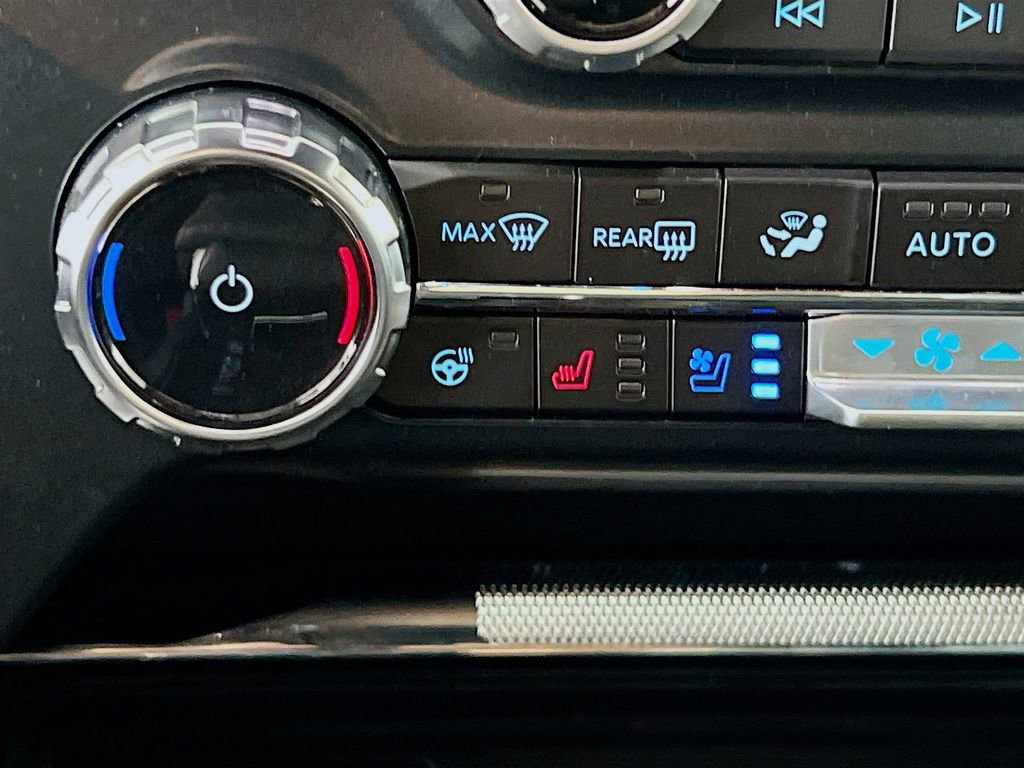 New 2025 Ford F150 Lariat w/ Equipment Group 501A Mid image 24