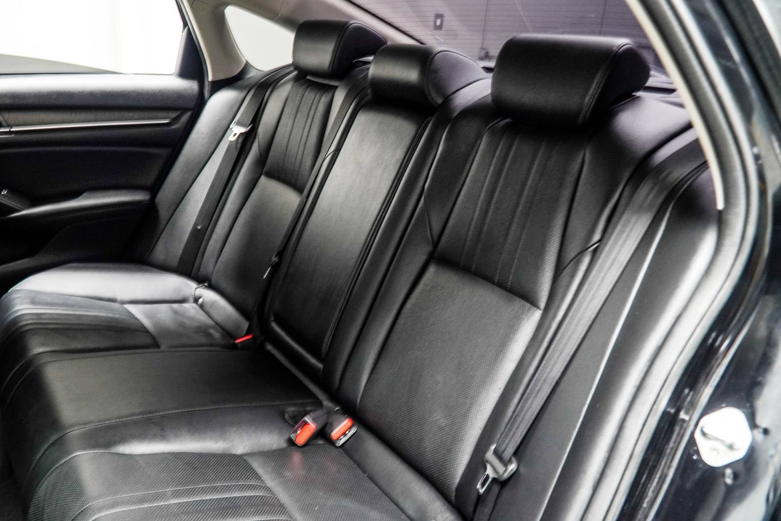 Used 2021 Honda Accord Touring image 41