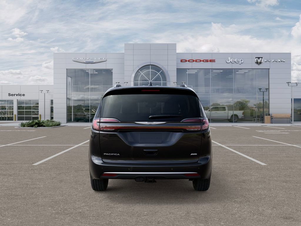 New 2026 Chrysler Pacifica Pinnacle w/ Trailer Tow Group image 7