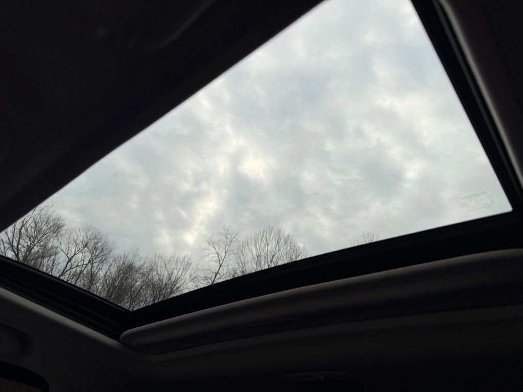 Used 2022 Subaru Crosstrek 2.5i Sport w/ Moonroof Package image 29