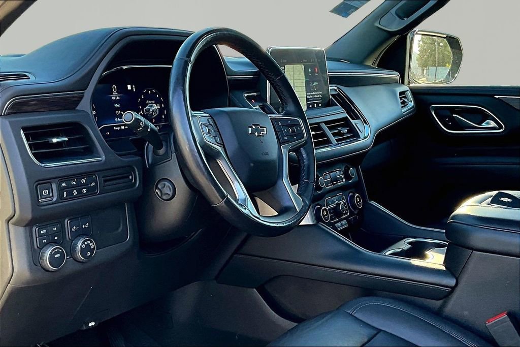 Used 2022 Chevrolet Tahoe Z71 w/ Luxury Package image 18