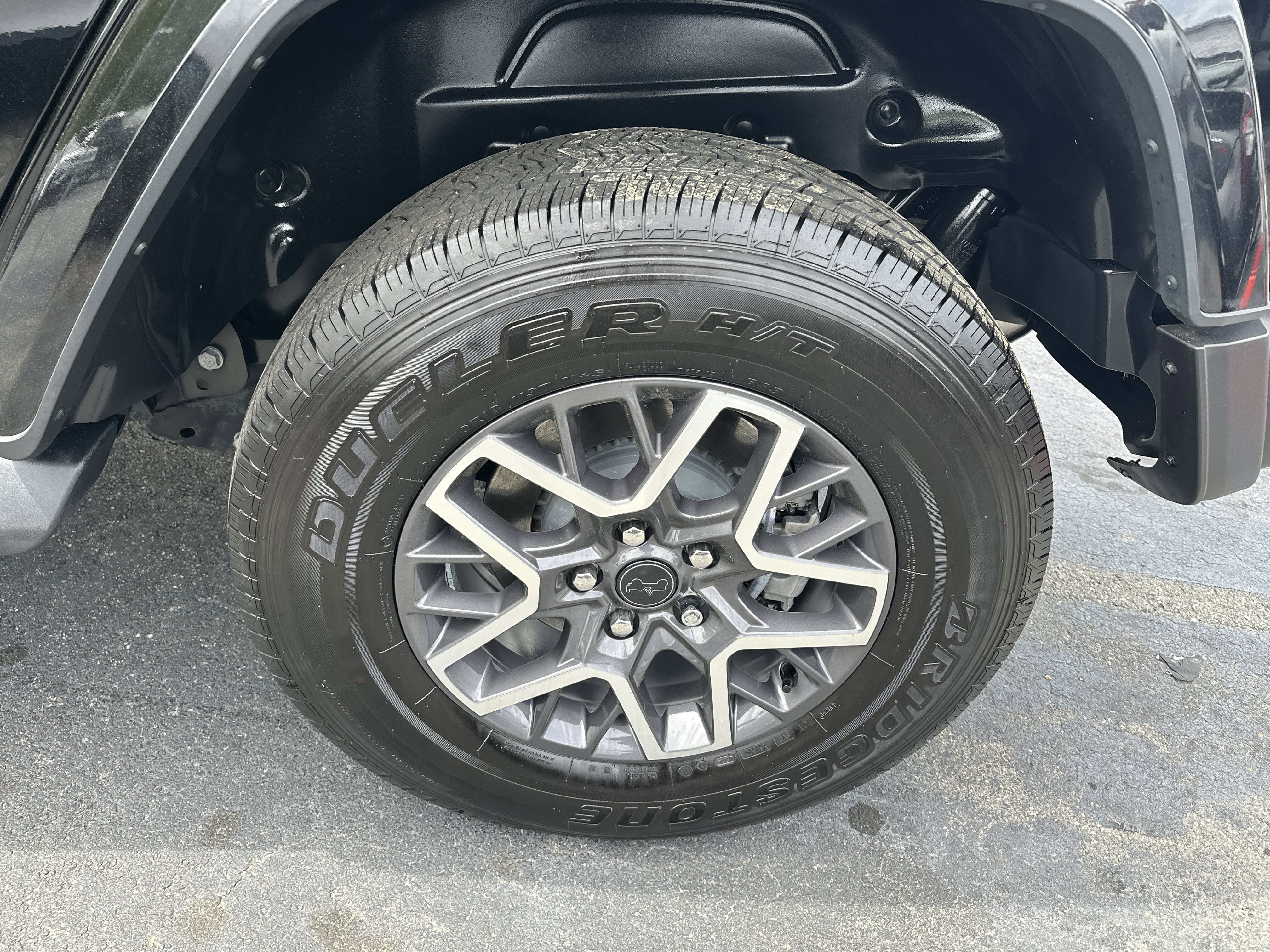 Used 2023 Jeep Wrangler Sahara w/ Cold Weather Group image 22