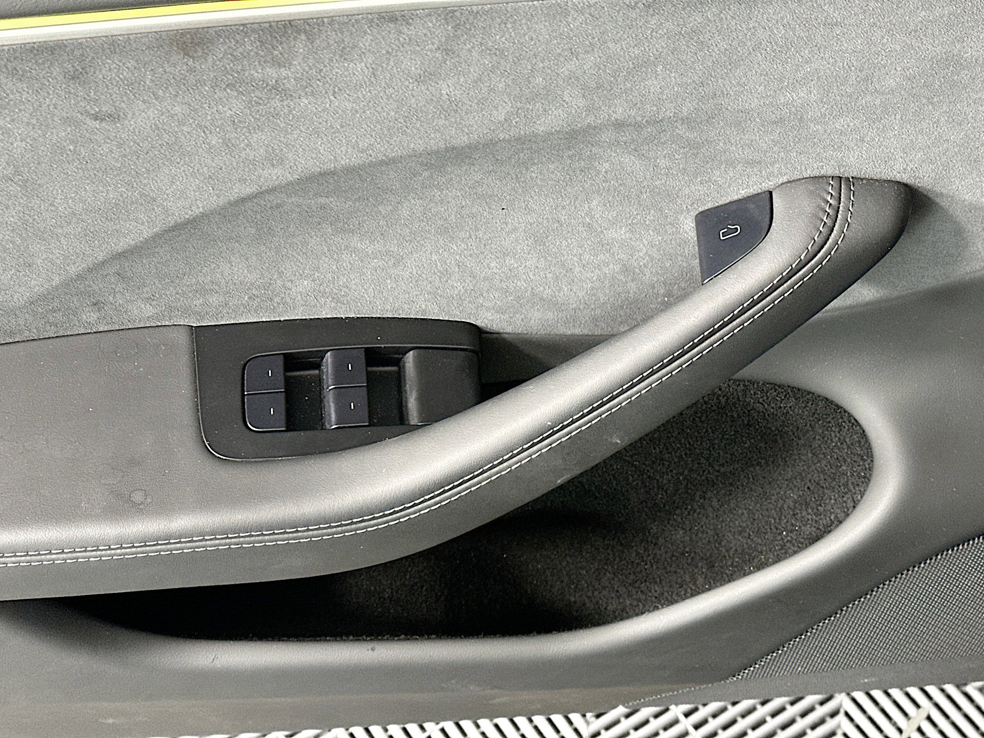 Used 2024 Tesla Model 3 Performance image 15