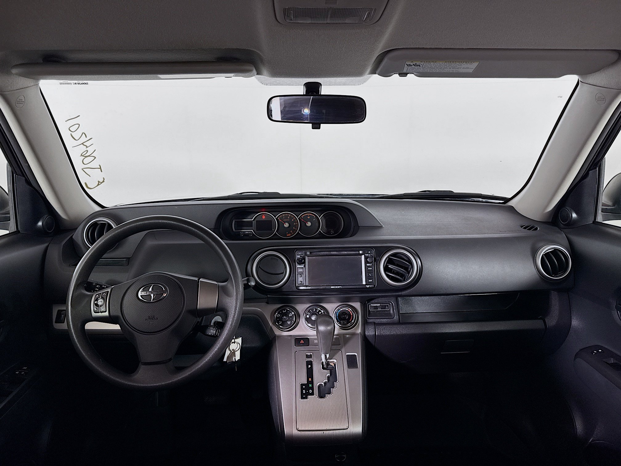 Used 2014 Scion xB FWD image 20