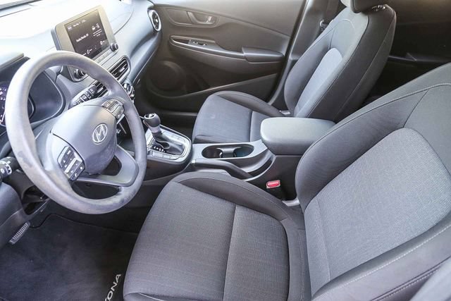 Certified 2022 Hyundai Kona SEL w/ Cargo Package AWD/4WD image 19