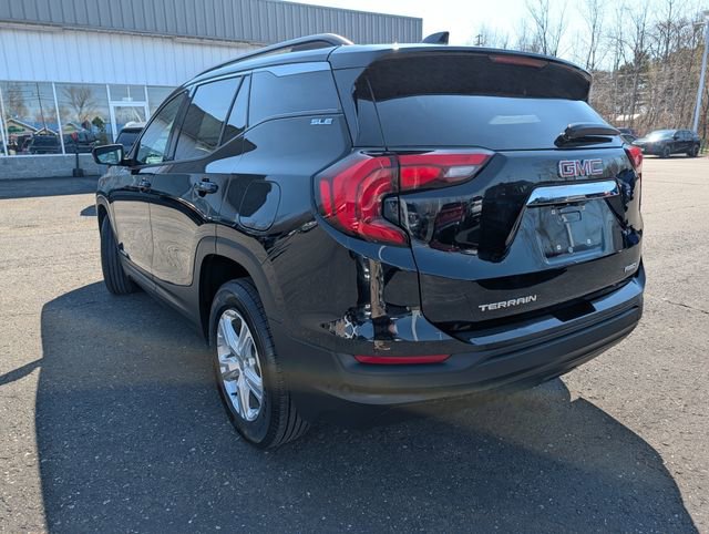 Used 2020 GMC Terrain SLE w/ Driver Convenience Package image 5