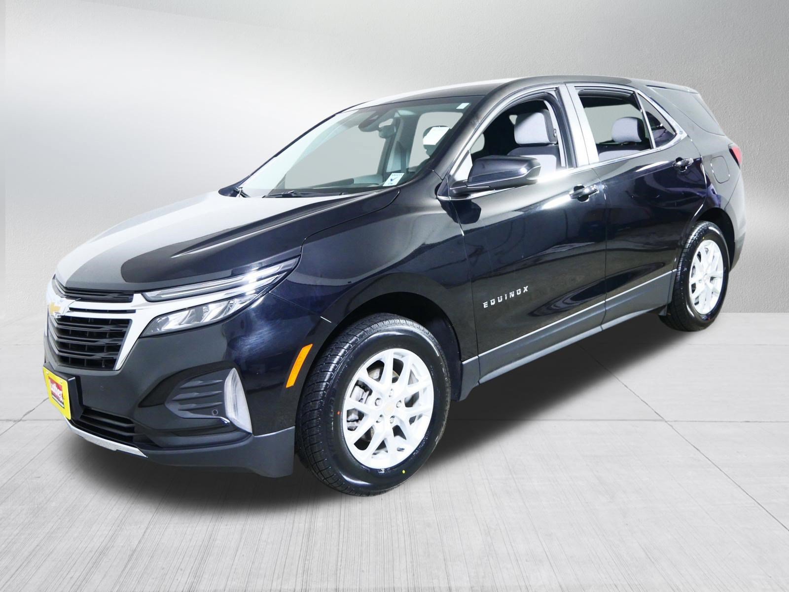 Used 2023 Chevrolet Equinox LT AWD/4WD image 3