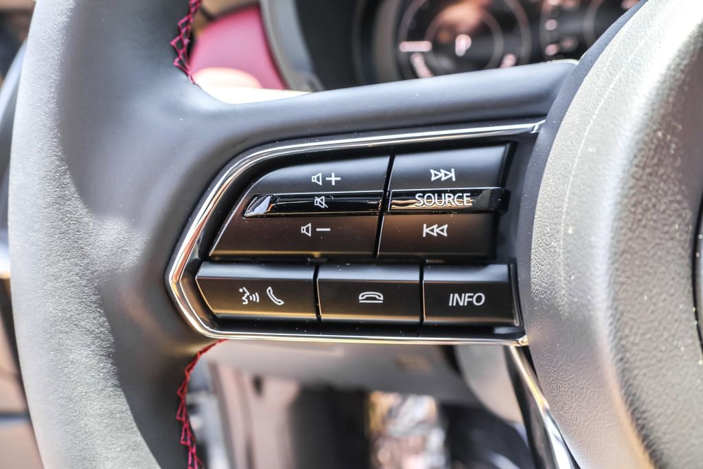 Used 2025 MAZDA CX-70 Plug-In Hybrid w/ Premium Plus image 19