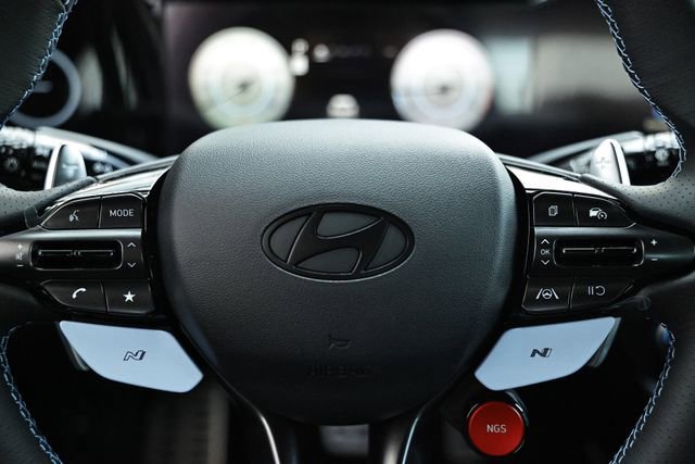 New 2025 Hyundai Elantra N image 12