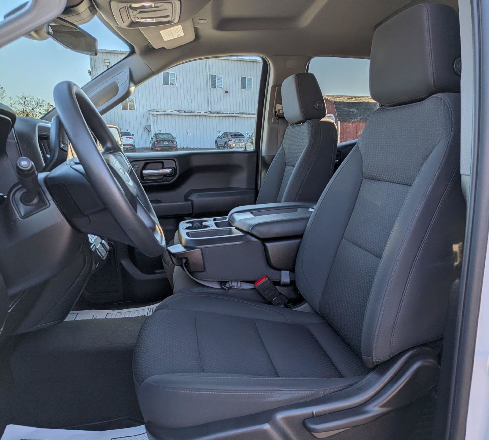 Used 2023 GMC Sierra 1500 Pro w/ Graphite Edition AWD/4WD image 11