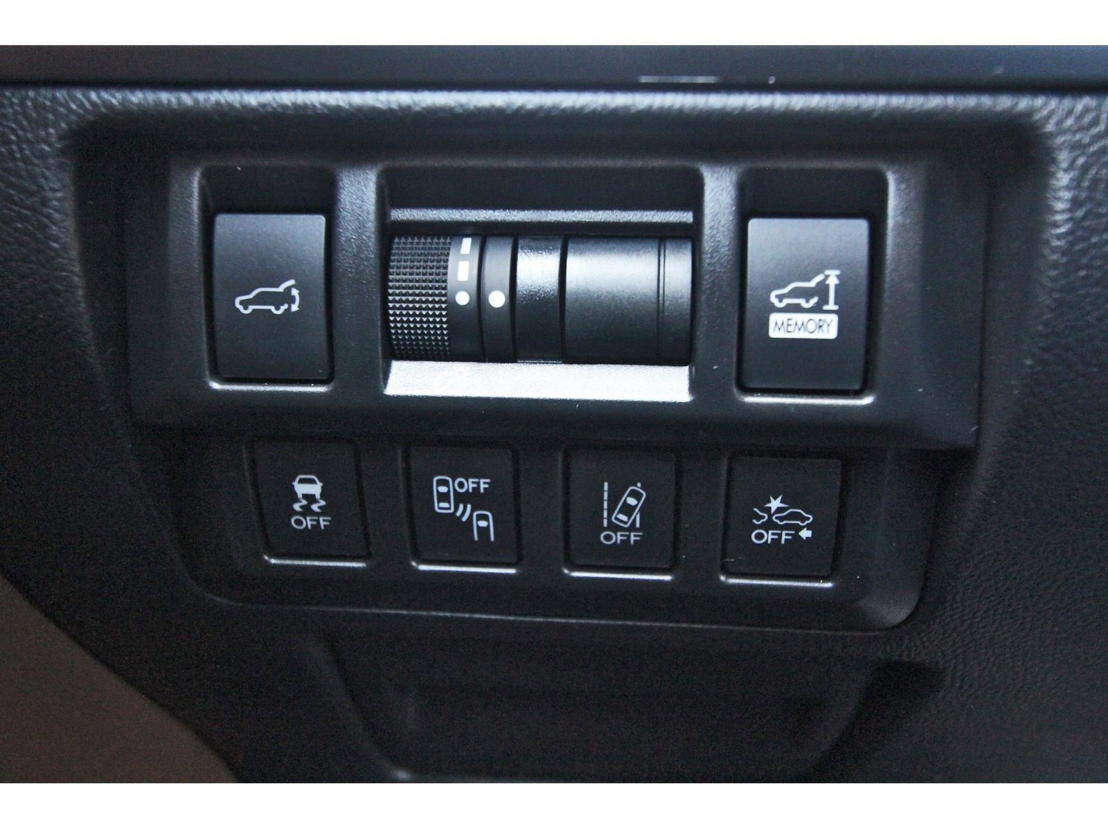 Used 2018 Subaru Outback 2.5i Touring image 18