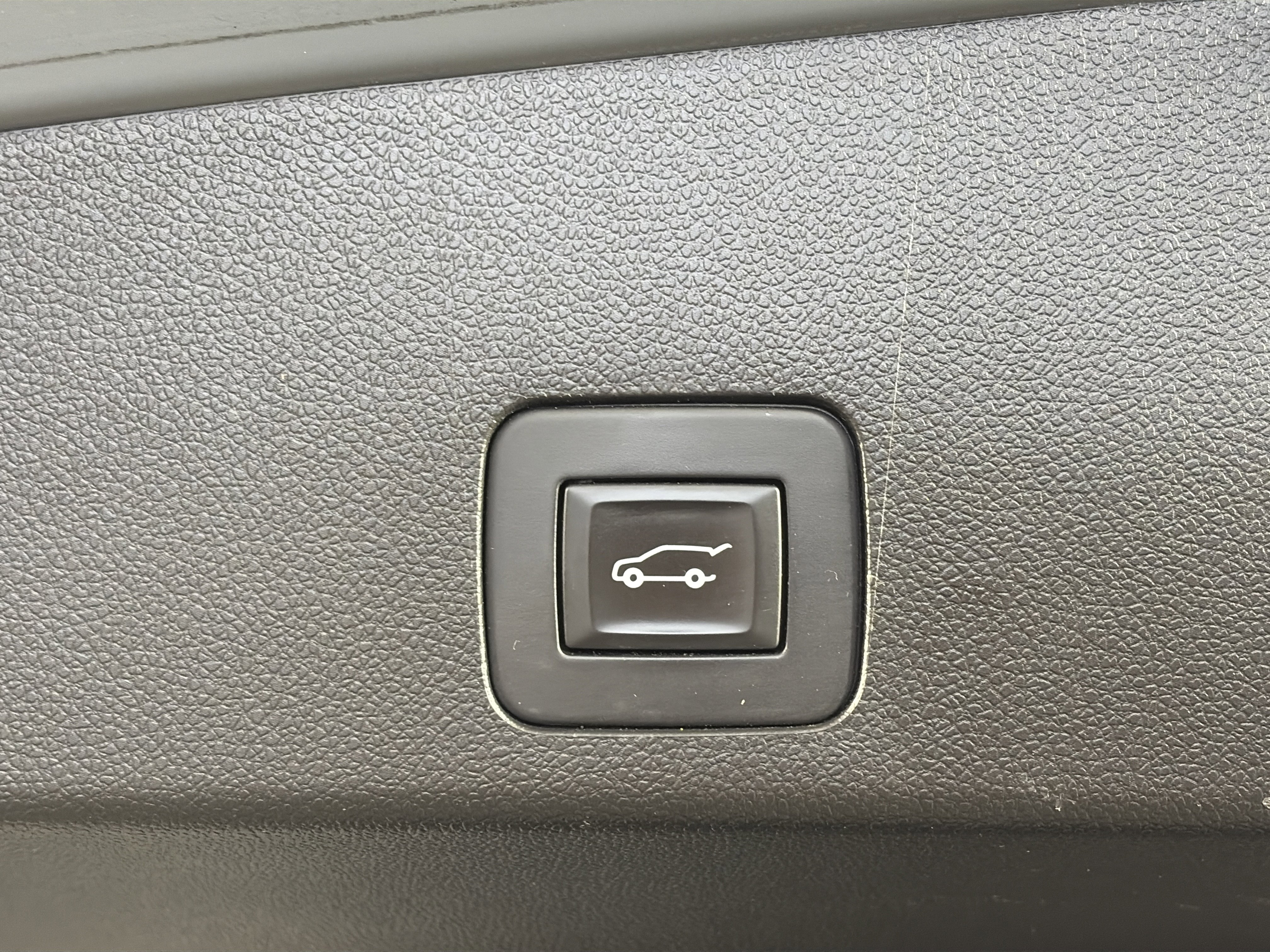 Used 2021 Buick Encore GX Select w/ Sport Touring Package image 15