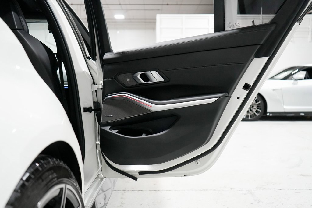 Used 2022 BMW M3 Competition w/ Executive Package image 31