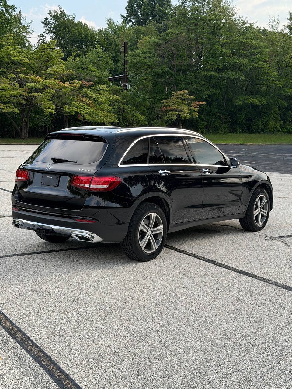Used 2016 Mercedes-Benz GLC 300 4MATIC w/ Multimedia Package image 6